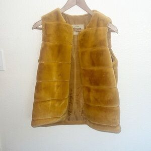 Reysior Originales Mustard Yellow Puffy Soft Open Vest